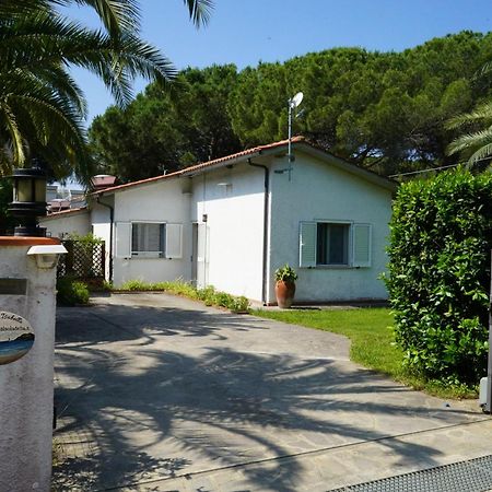 Casaisoladelba Apartment Lacona Bagian luar foto