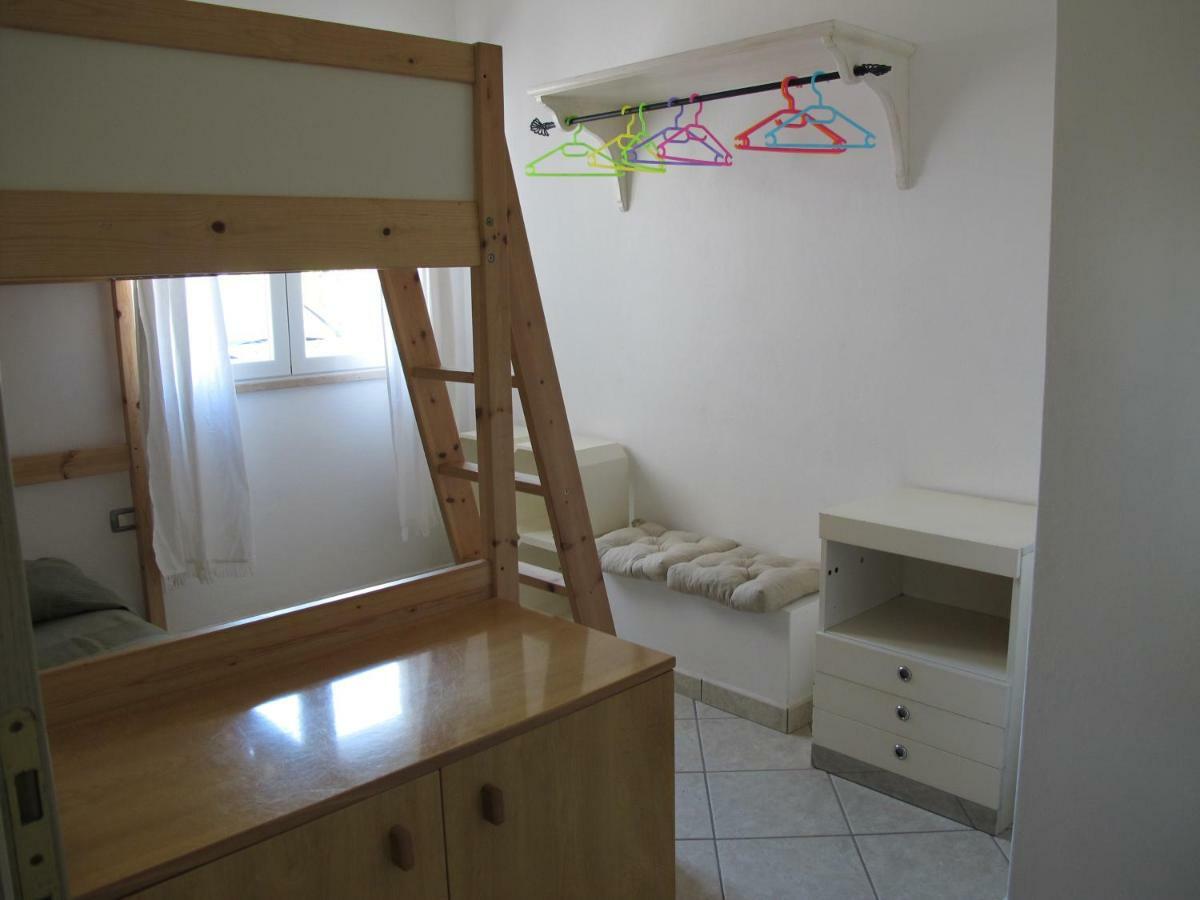 Casaisoladelba Apartment Lacona Bagian luar foto