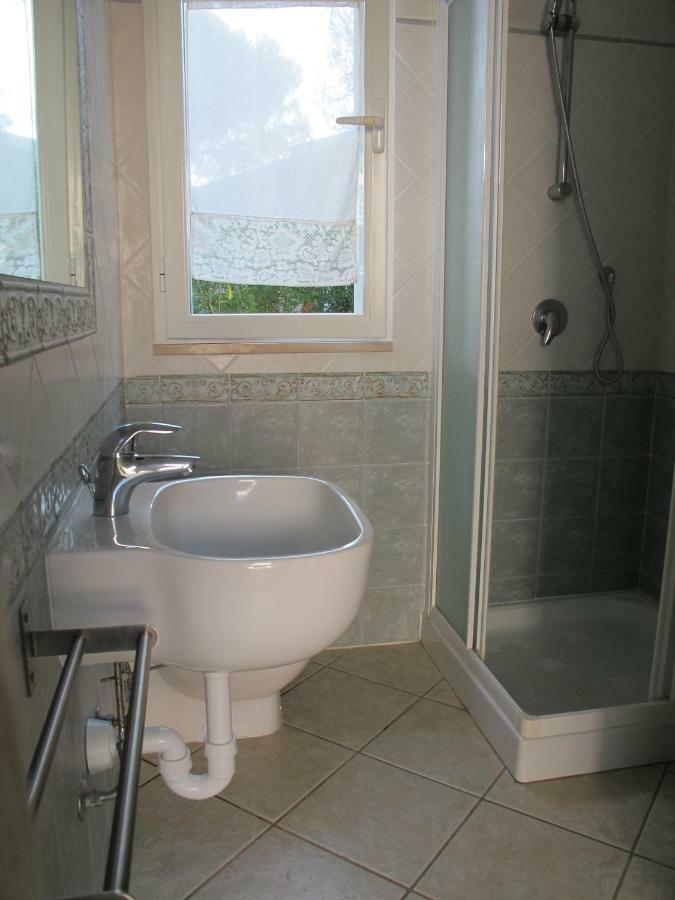 Casaisoladelba Apartment Lacona Bagian luar foto